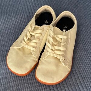 WHITIN Women's Sneakers in Cream and Brown